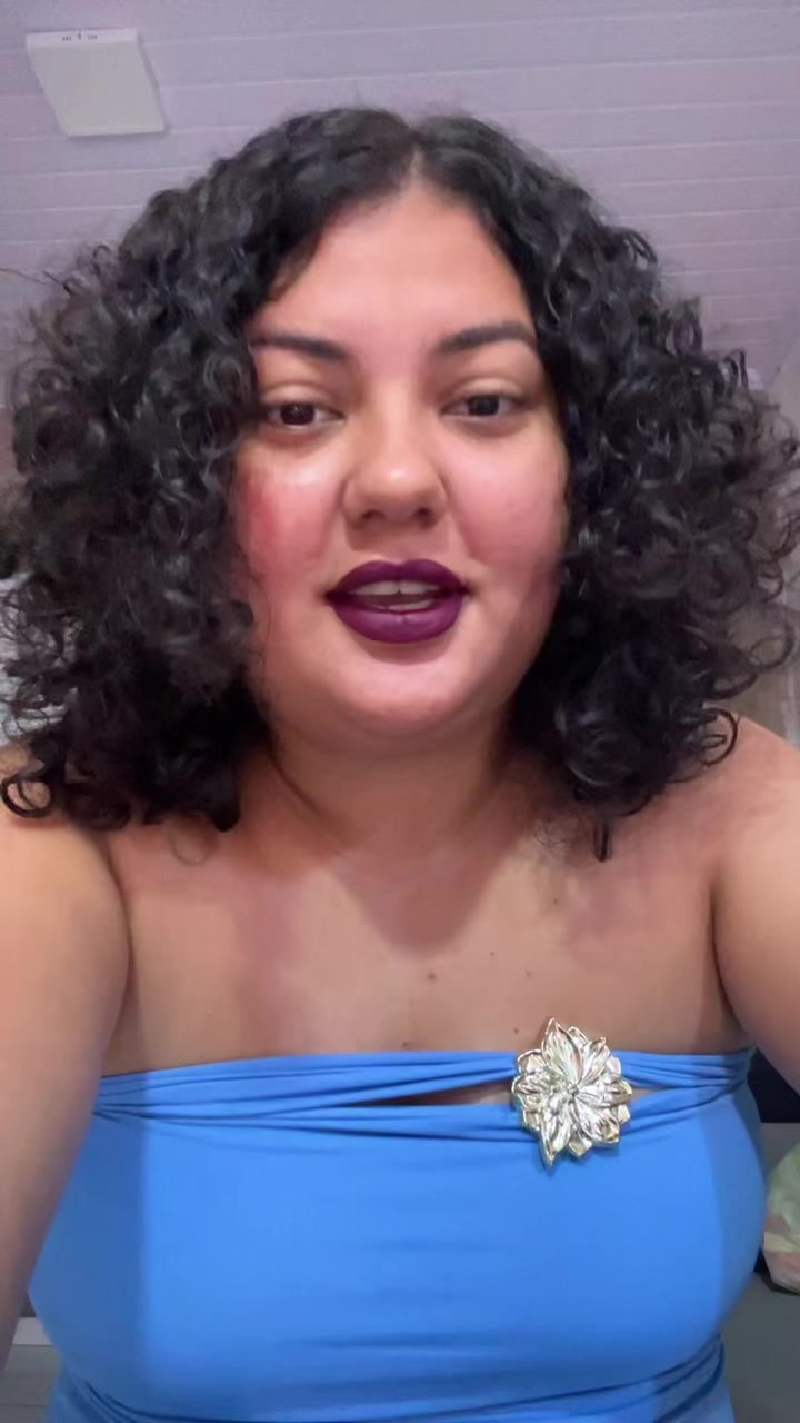 @MORENAOFICIAL