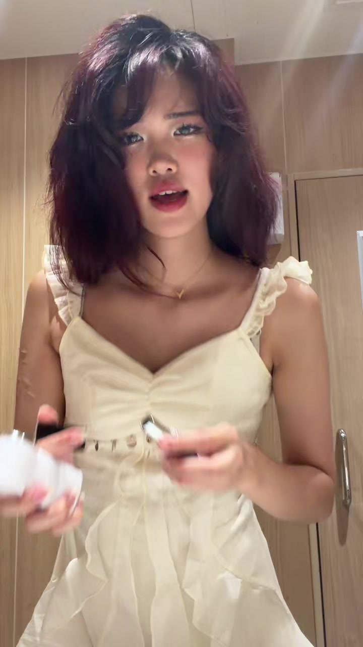 @megumi