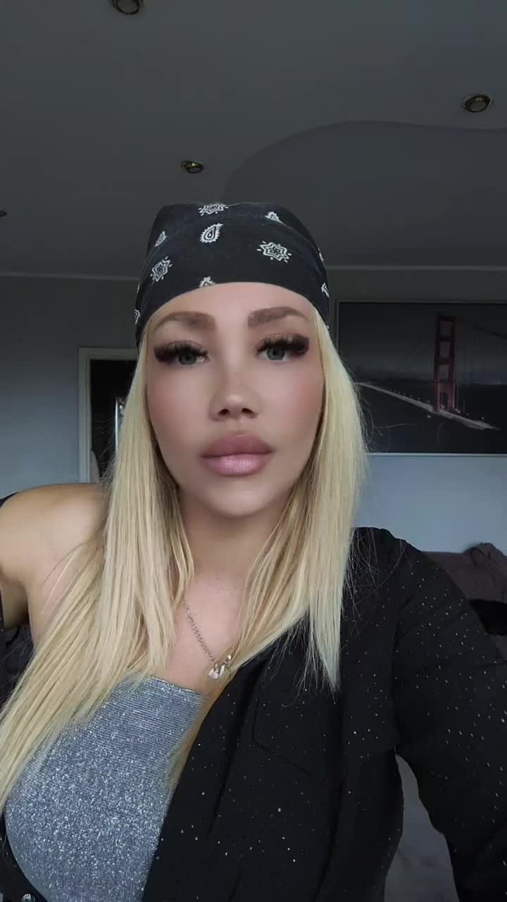 @Kala003