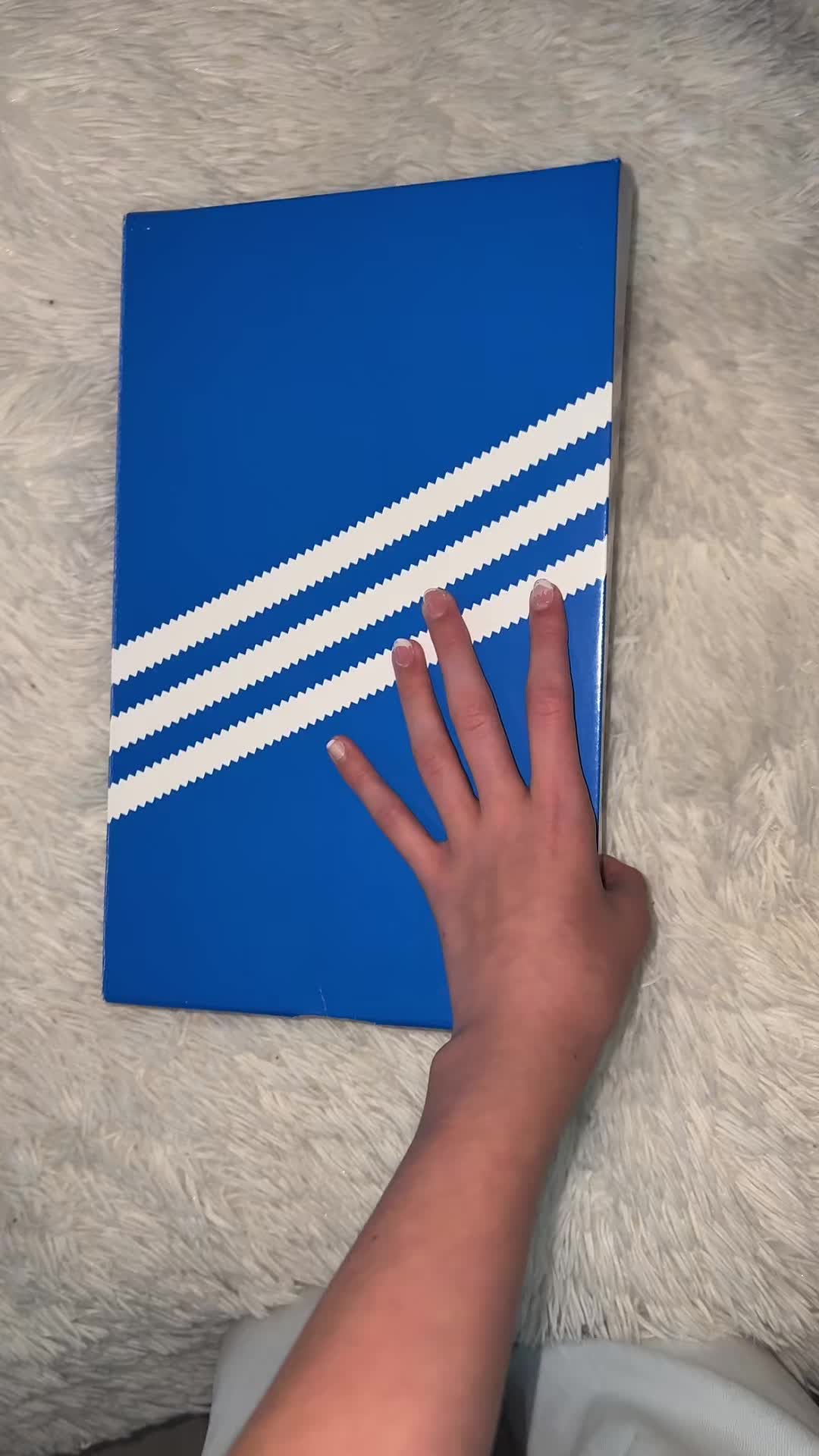 @๐๐๐ฅ๐๐ง๐ญ๐ข๐ง๐’๐๐