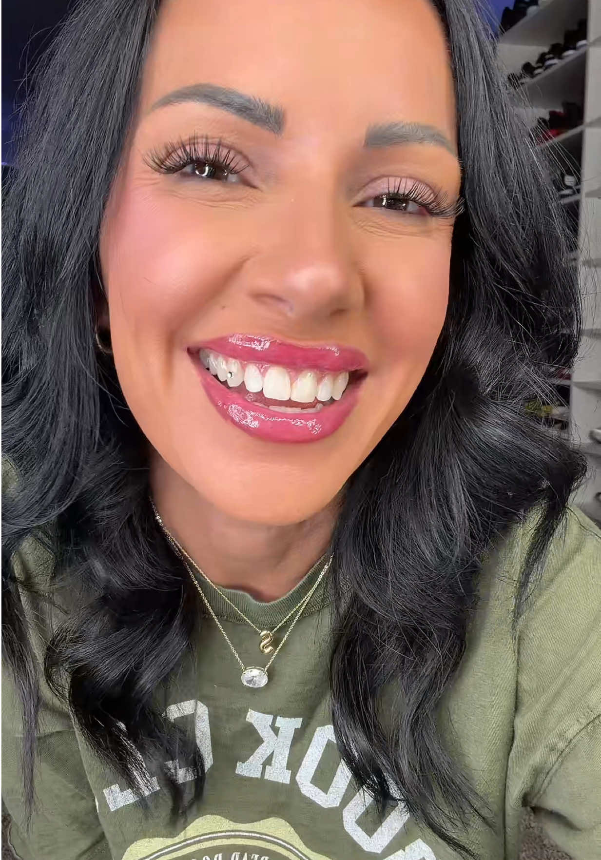 @stayseebeee 🖤