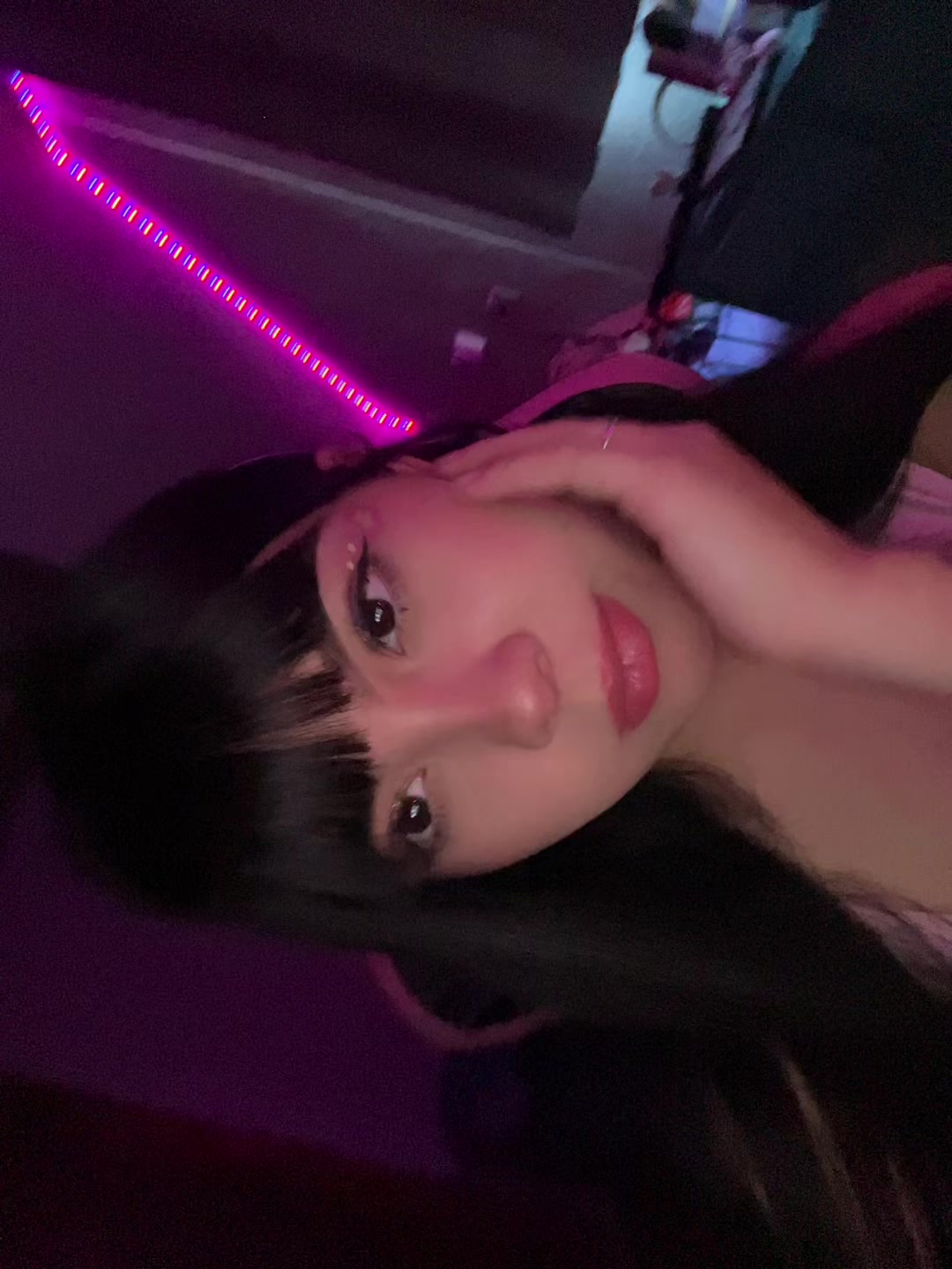 @Habibi🍓