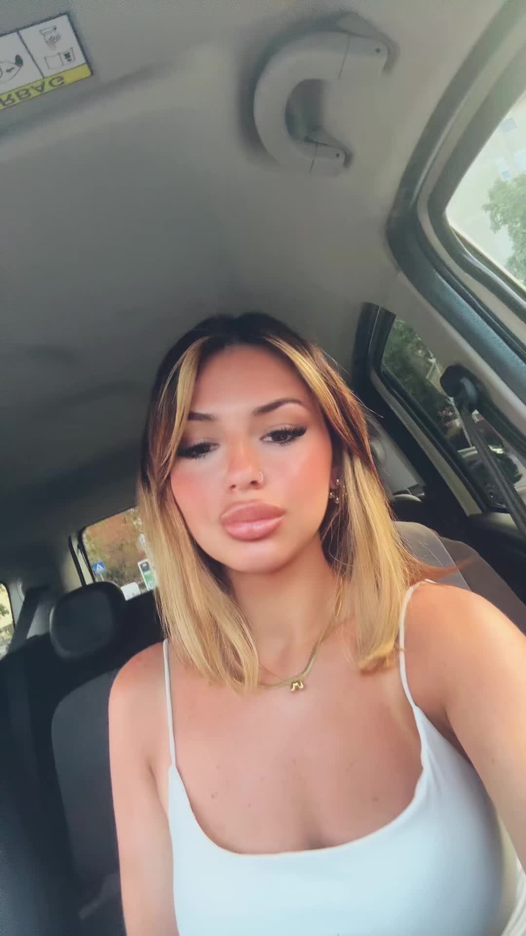 @M&alpha;ɾƚ&iota;ɳ&alpha;