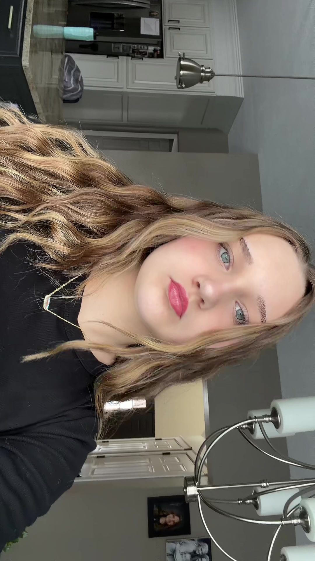@Ella