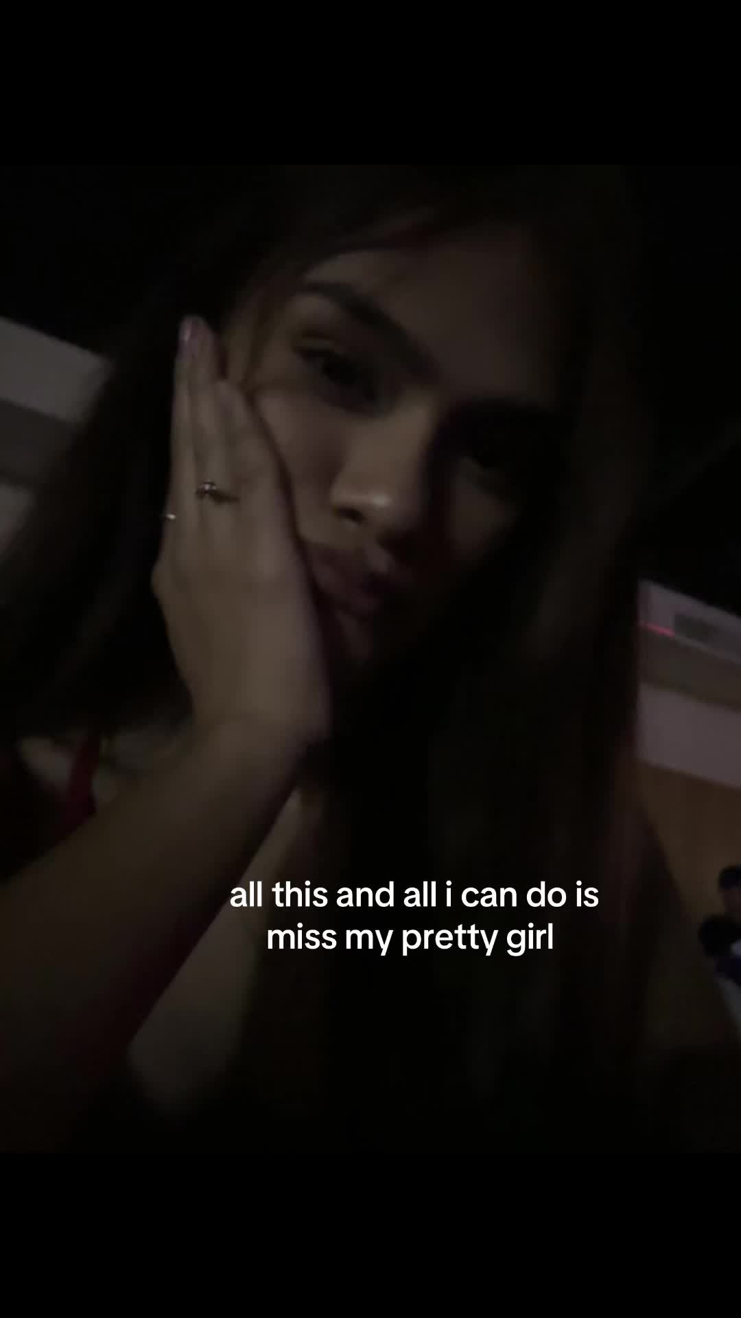 @𝒩𝒶𝒽ℴ𝓂𝓎