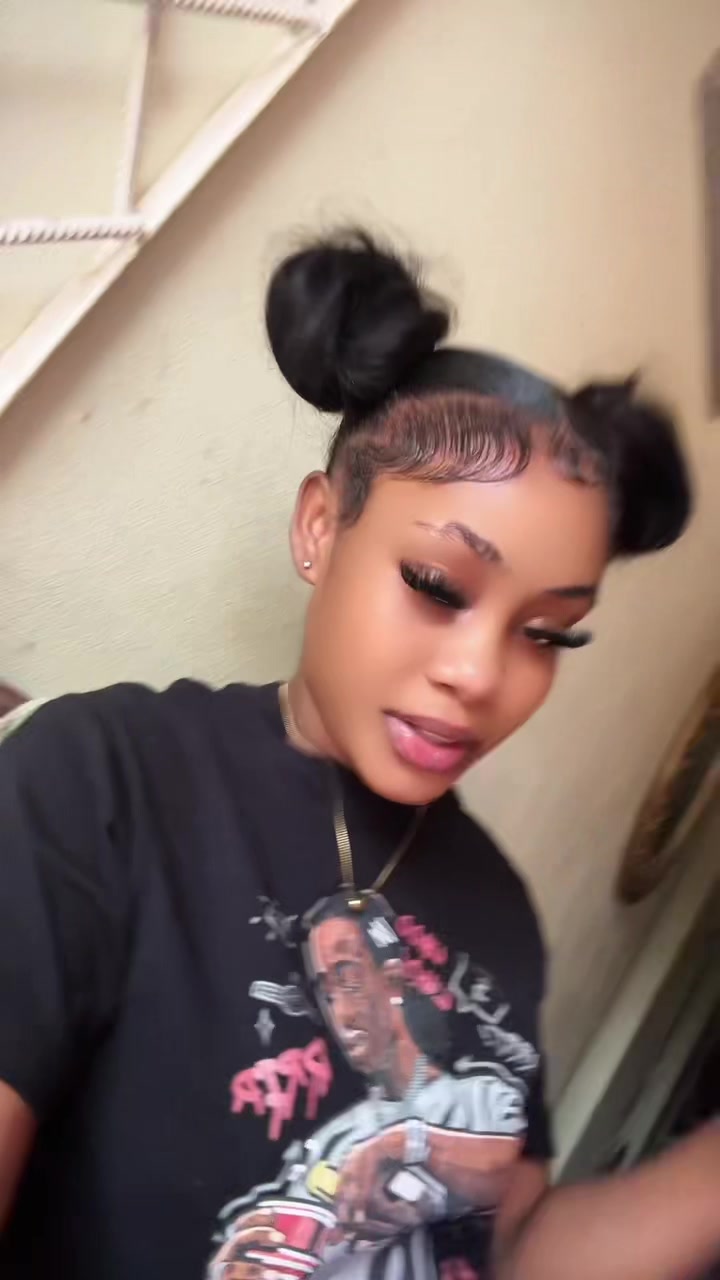 @Niya🥀