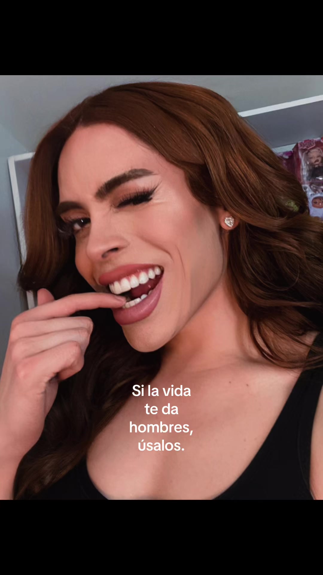 @Vecina Guera
