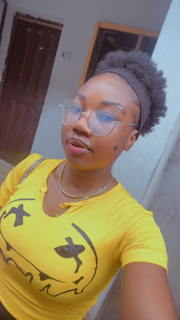 @kiara_starr_backup