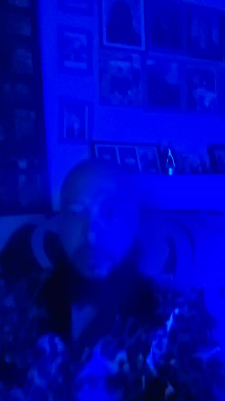 @donniedelove johnson