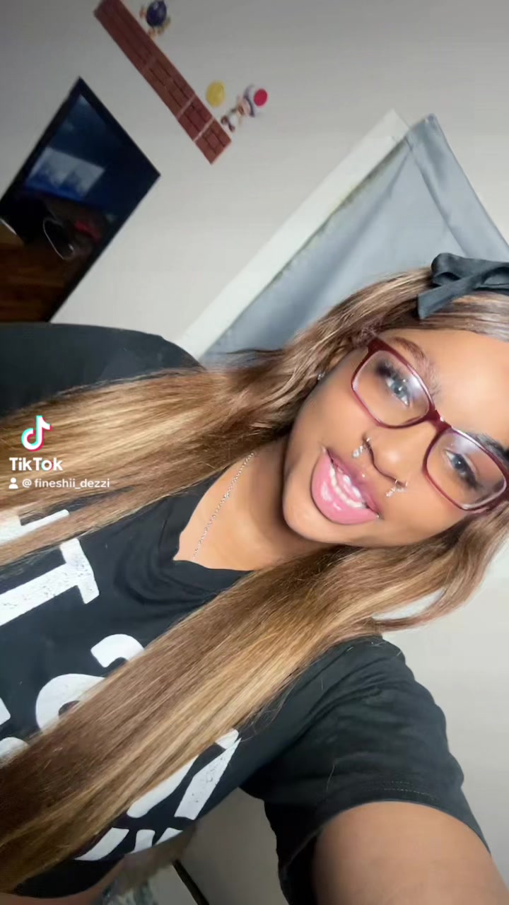 @Fineshii🏳️&zwj;🌈👅🏳️&zwj;🌈