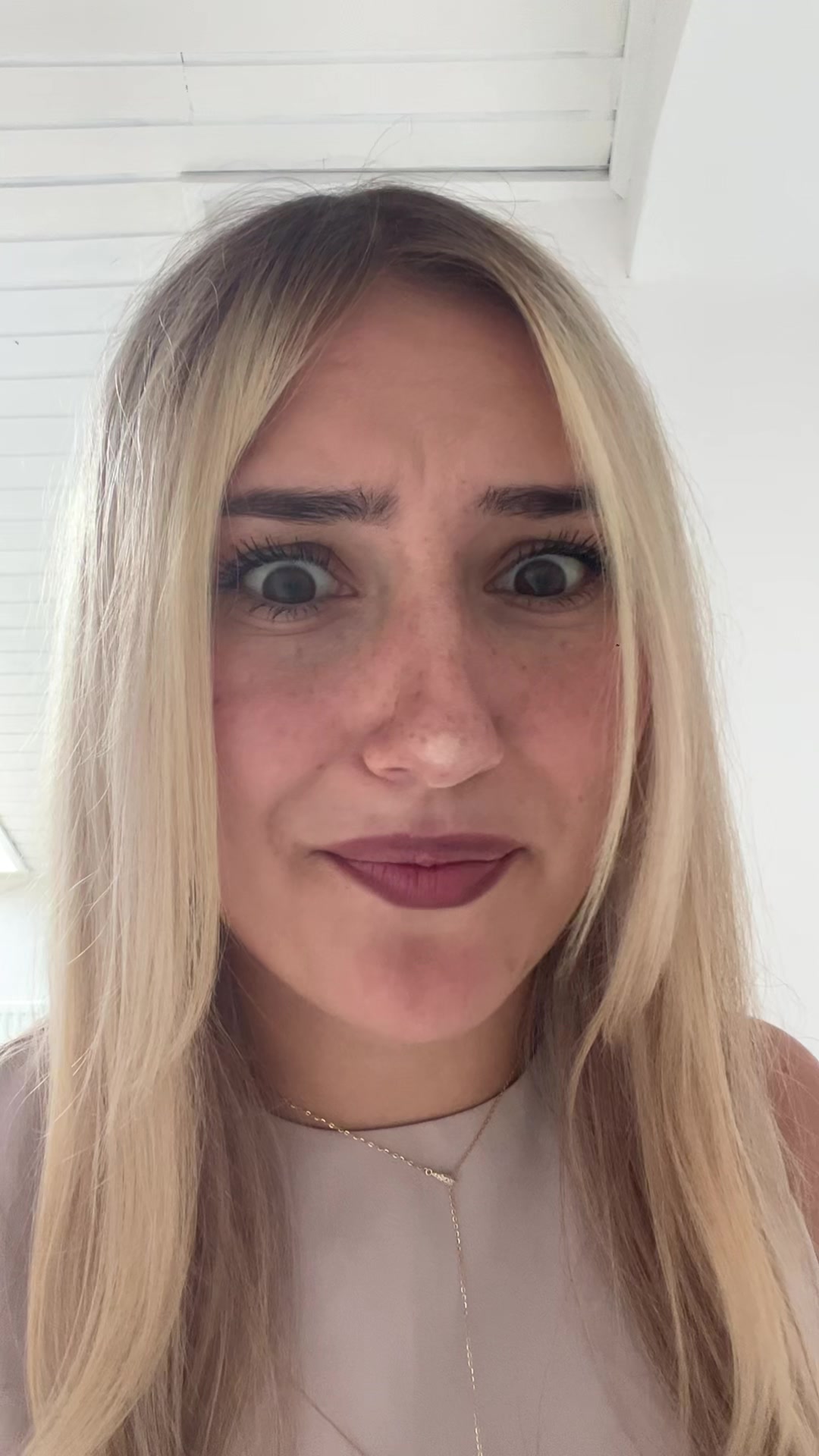 @Ana Konrad