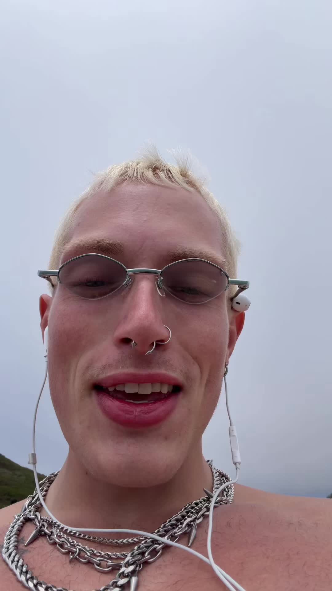 @Baj