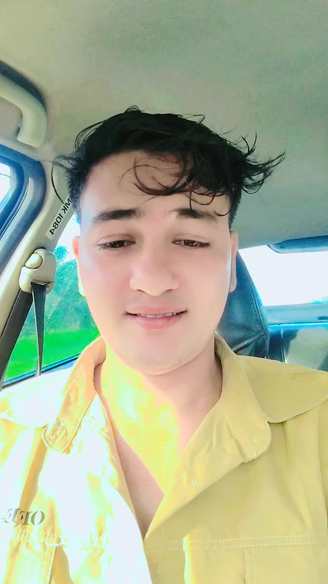 @Aniket singh😘