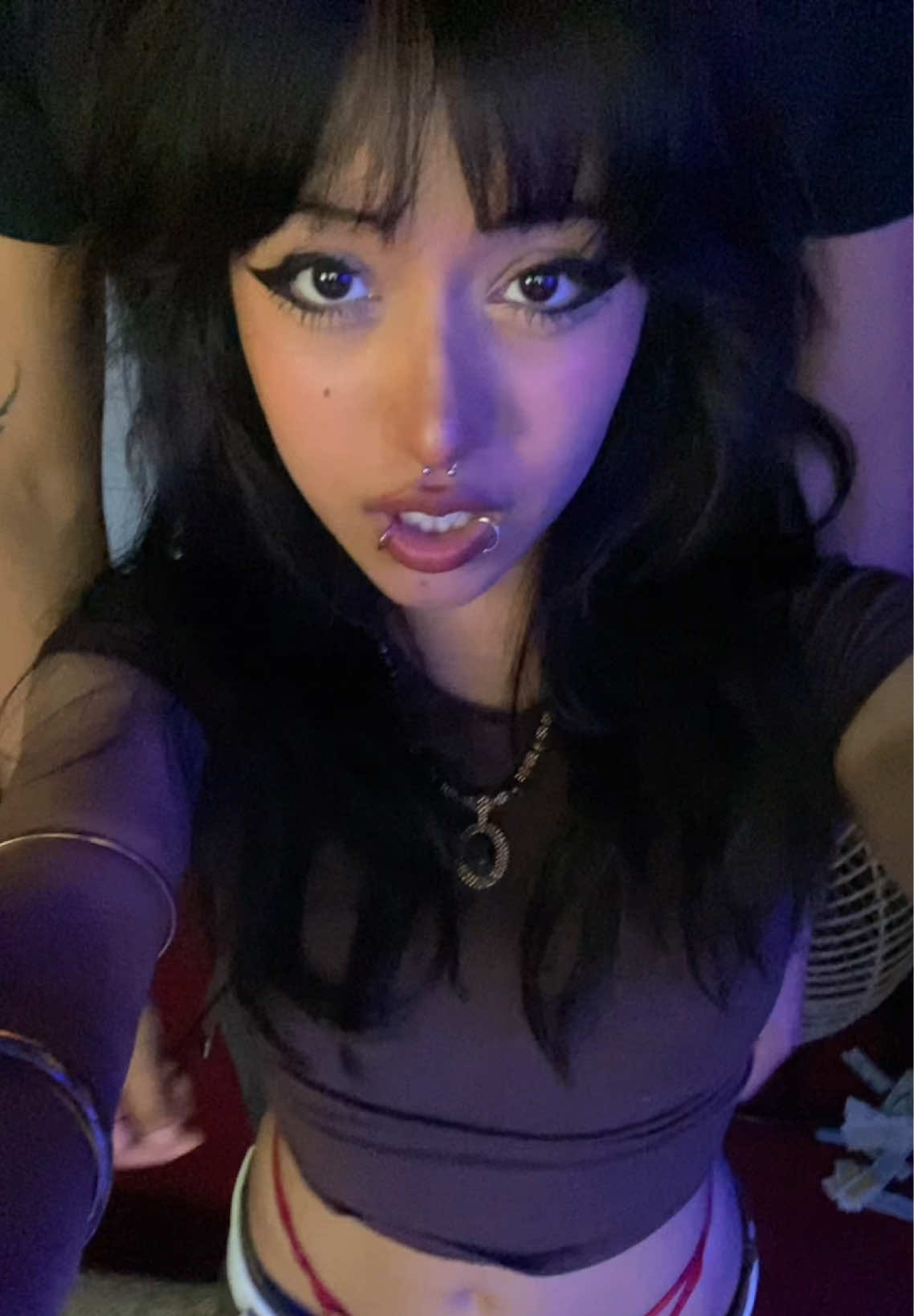 @floating_tangerine
