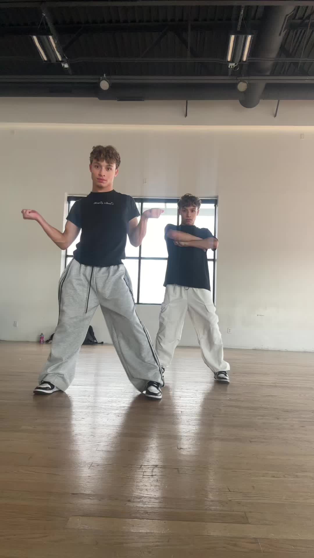 @KamandKaigtwins