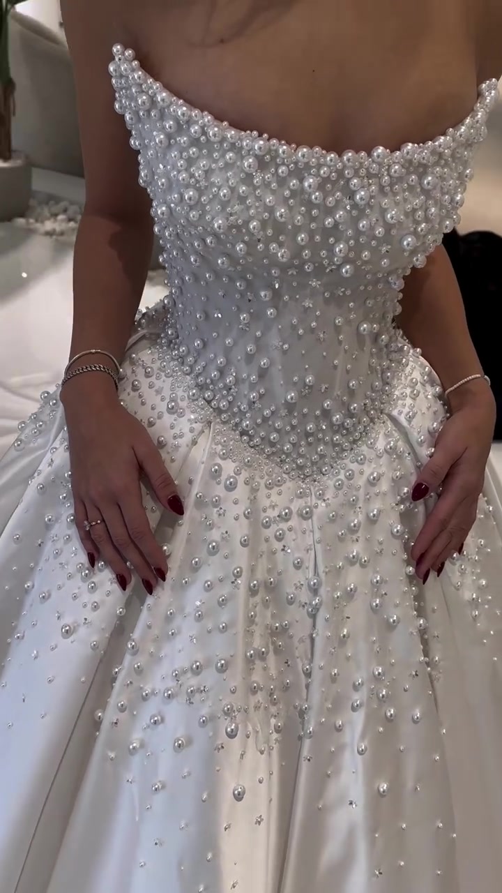 @Dresses by Ivona