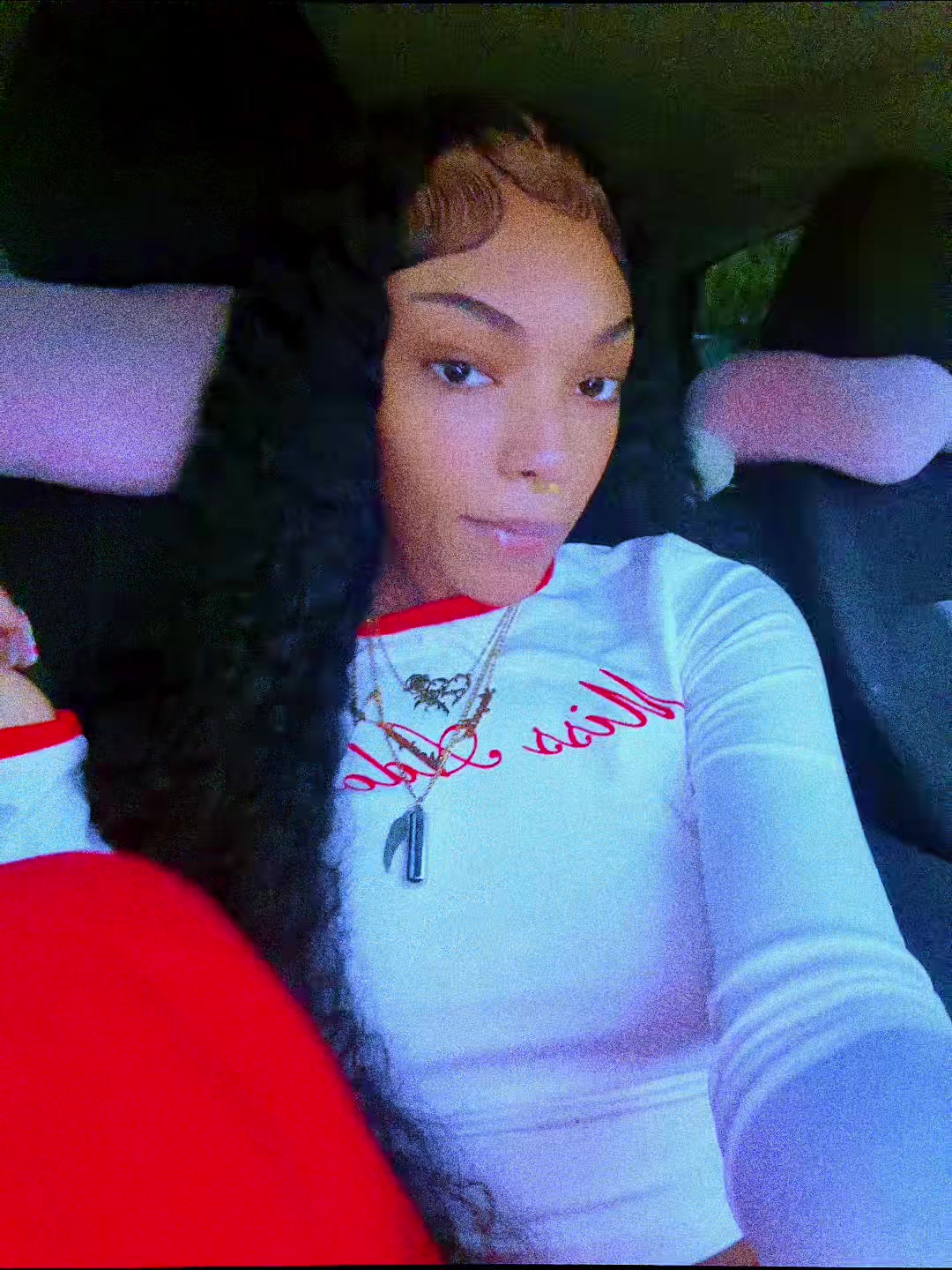@PR3TTYLUHHTATTII💫