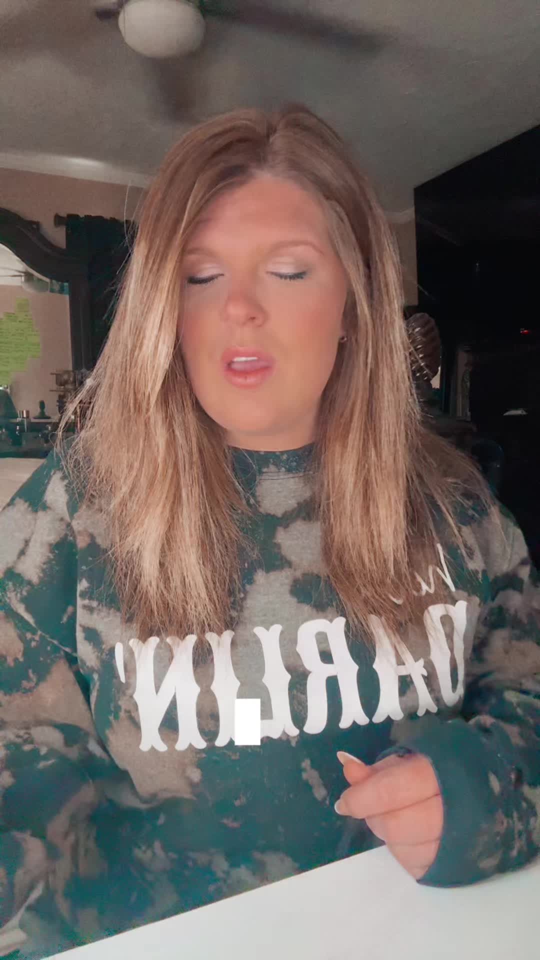 @haleydawn1