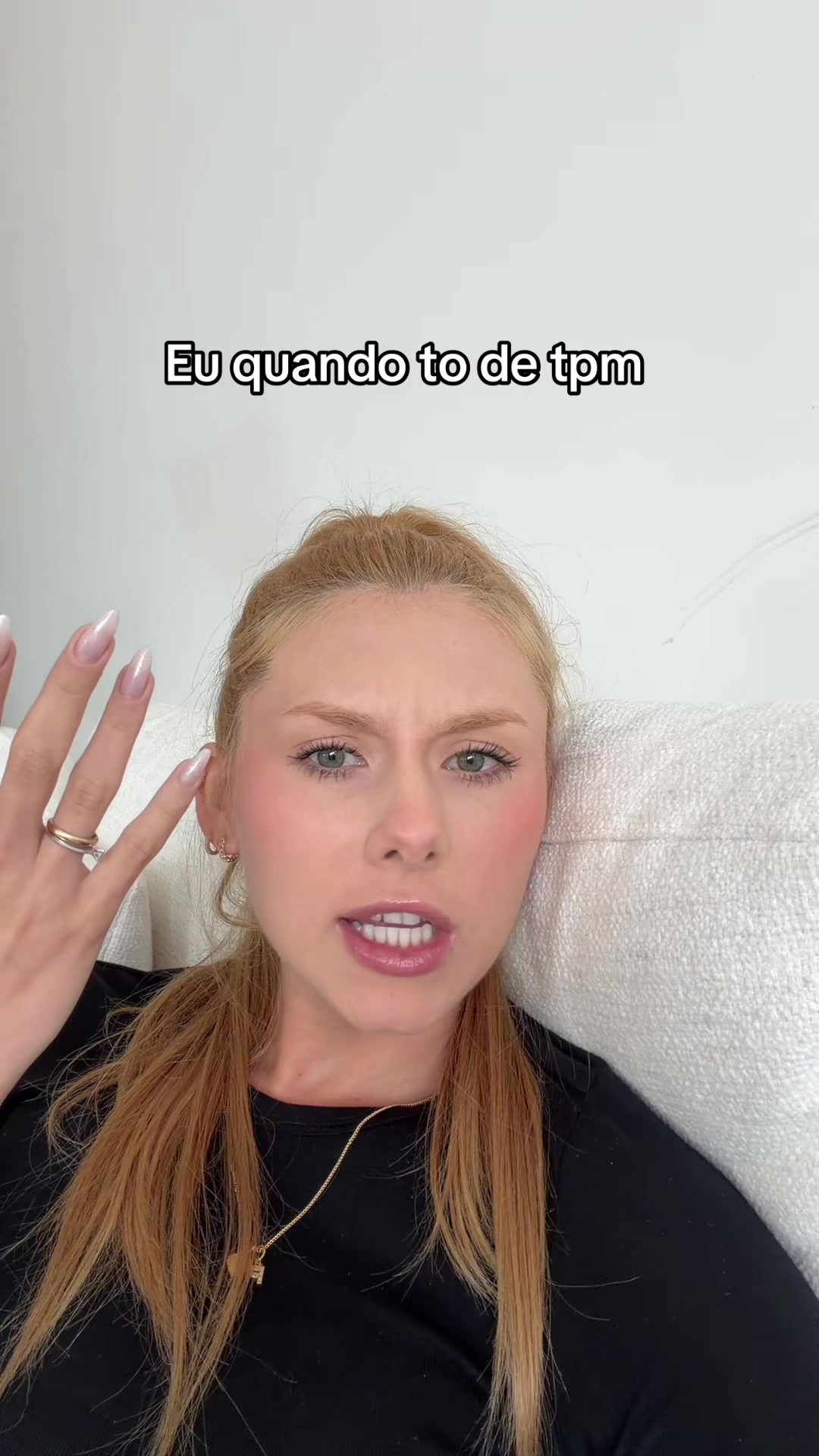 @J&uacute;nia Rocha