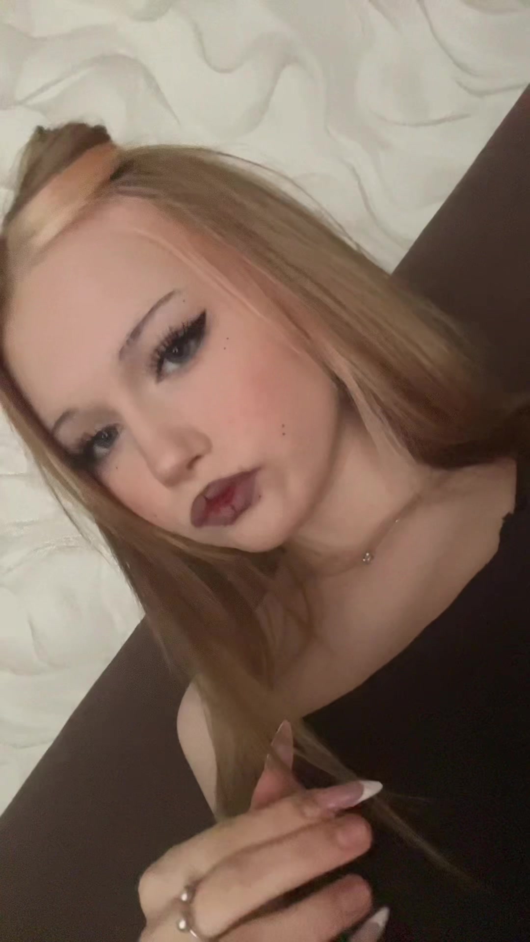 @вика