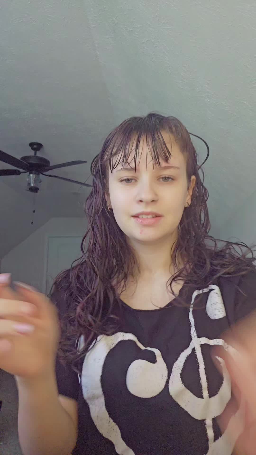 @Just Jonnika 🦖