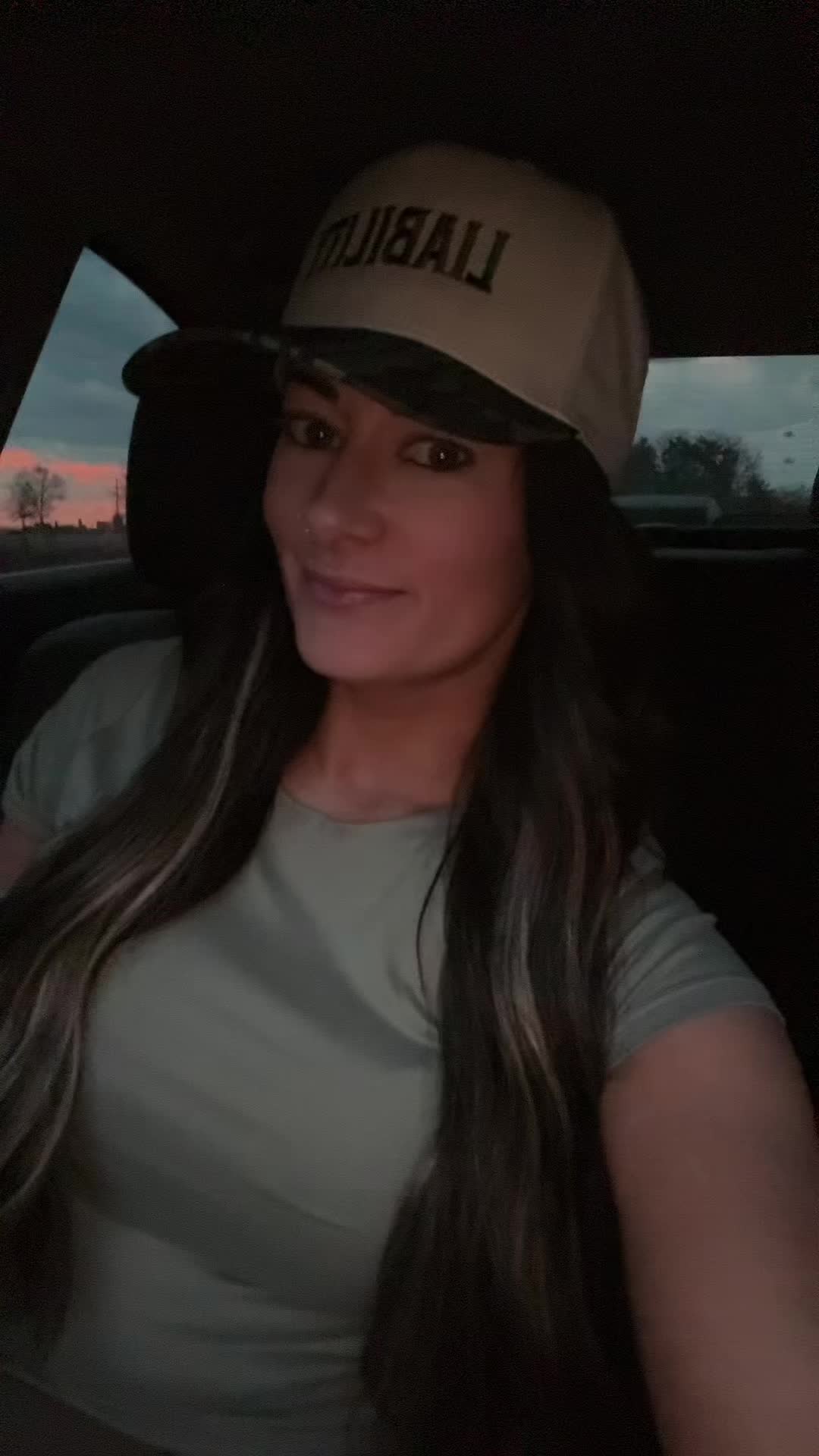 @Ash ✨