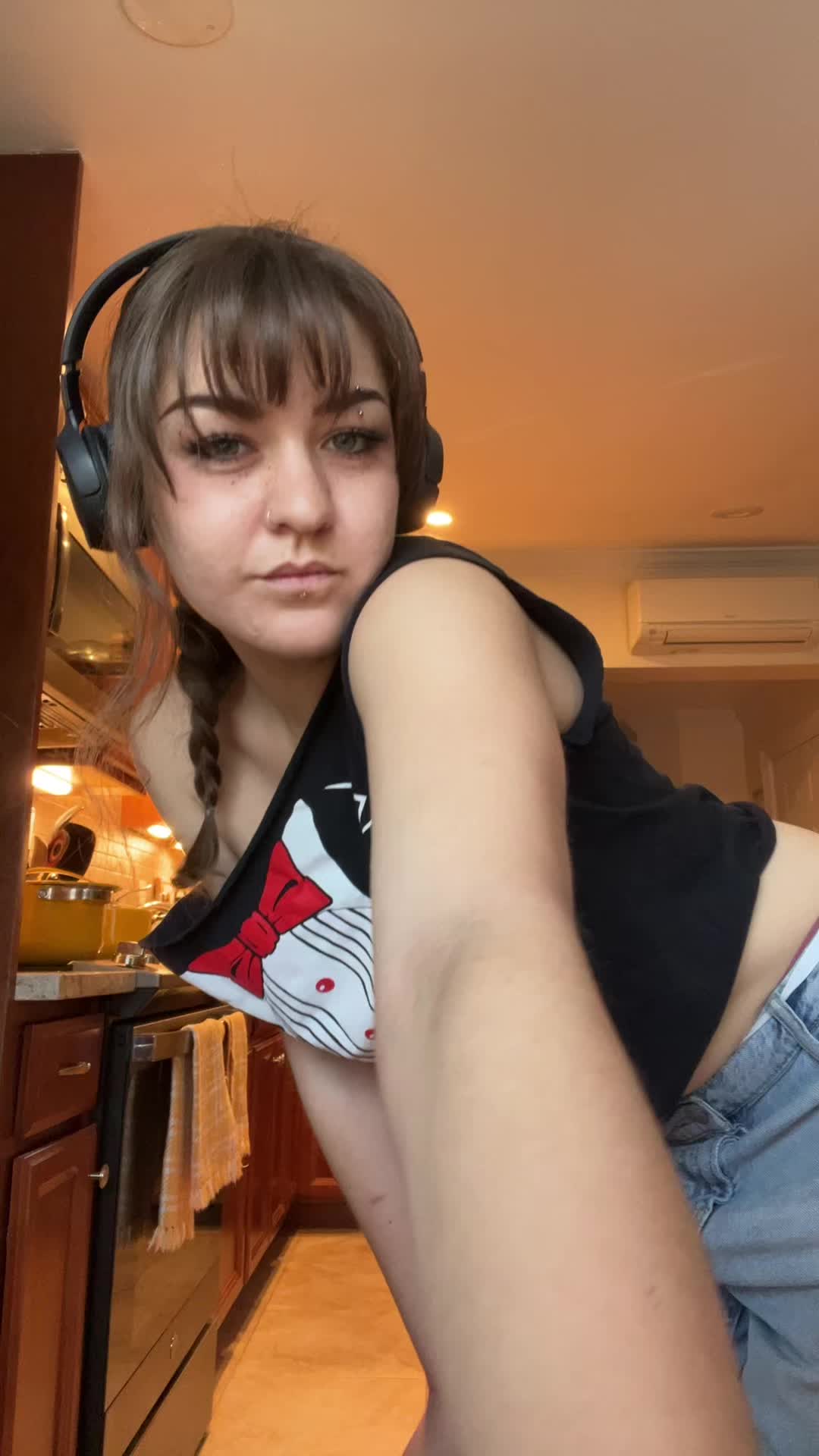 @zoemamaa