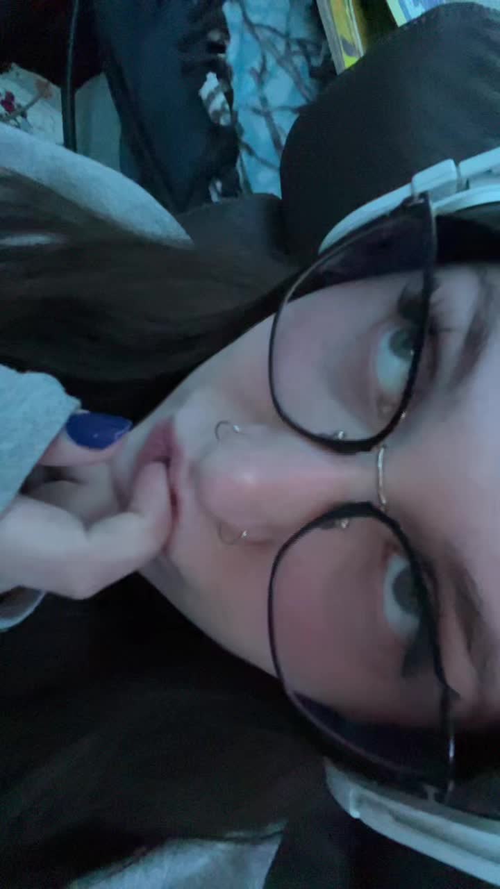 @shhhnotlarisa