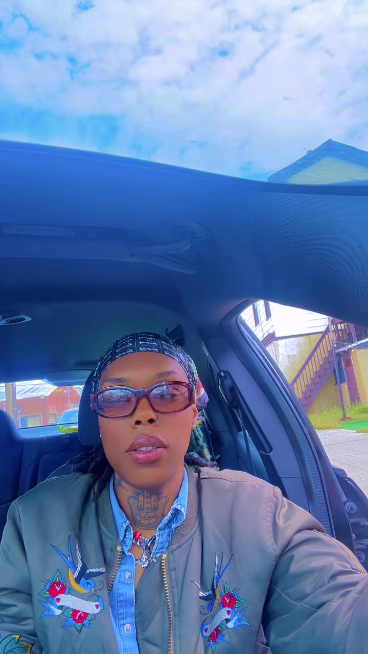 @MsStandonBizness369
