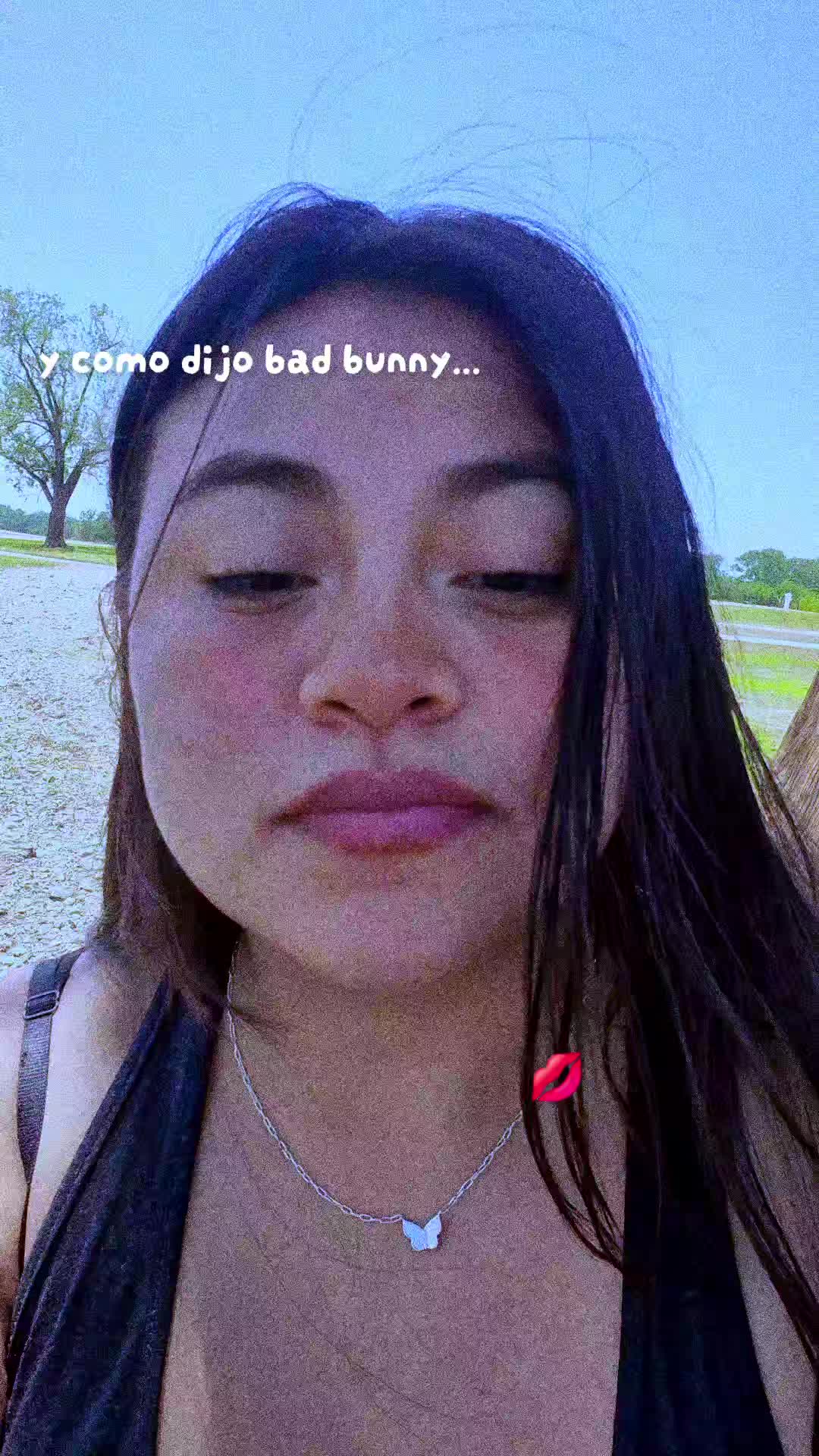 @🦋