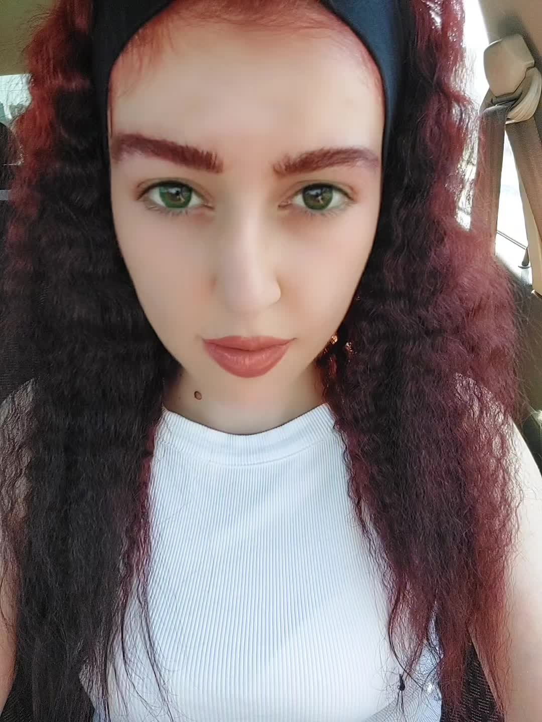 @QuLiyeva_1994