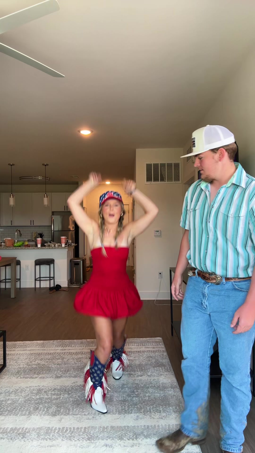 @RILEY🌭🇺🇸