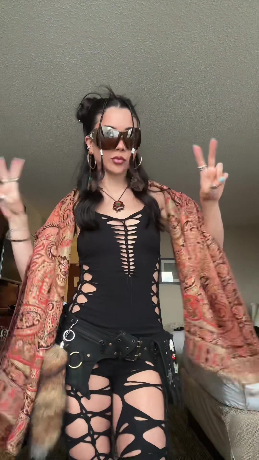 @ALEXSIA RAE