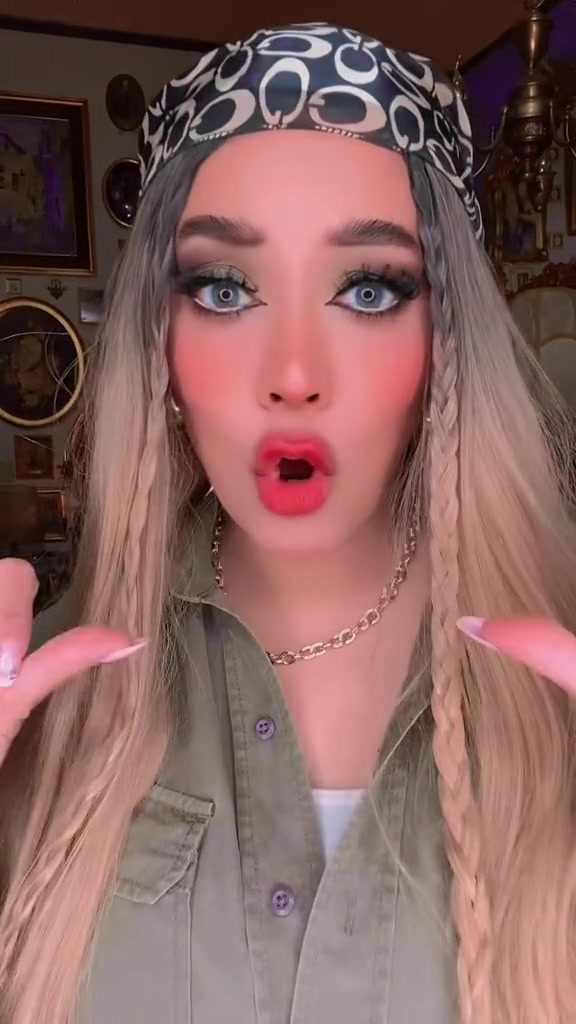 @Alejandra😎✌️