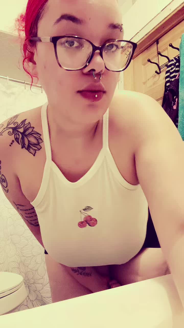 @thickbbria