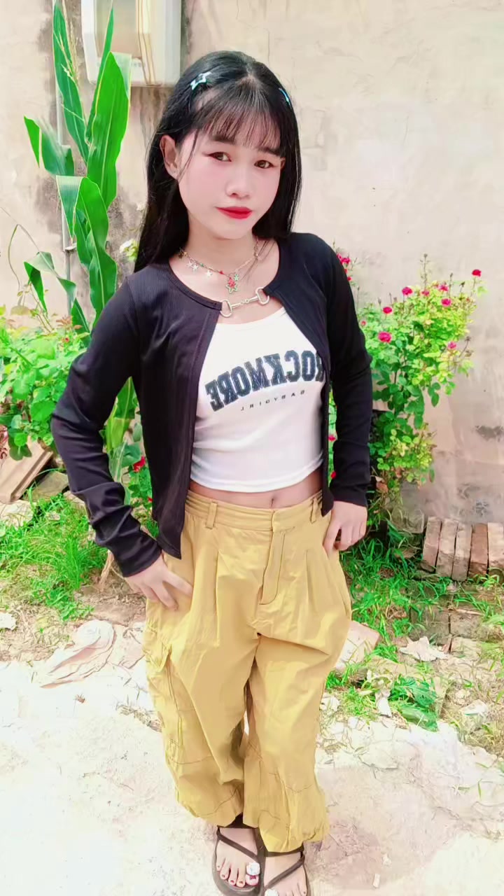 @လဲ့လဲ့🌹🌹🌹