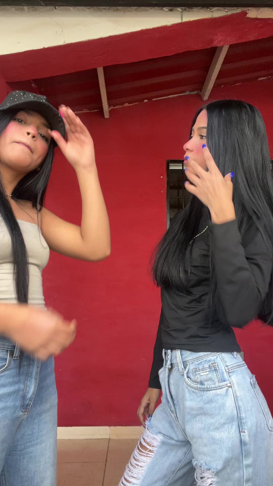 @𝓥𝓪𝓵𝓮🕷️❤️