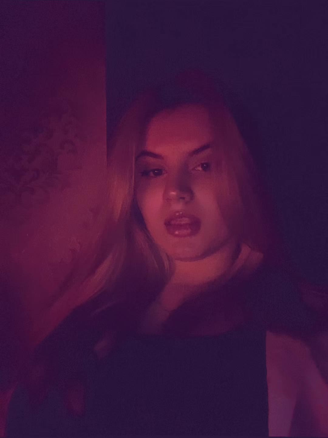 @Dănuța💗