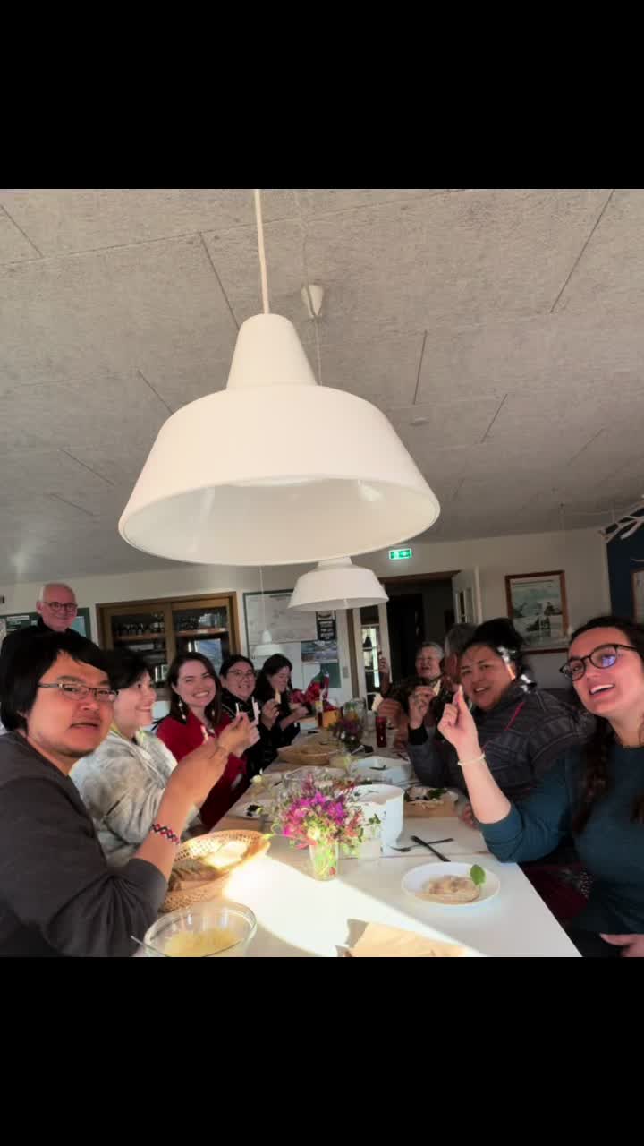 @Hovak Johnston