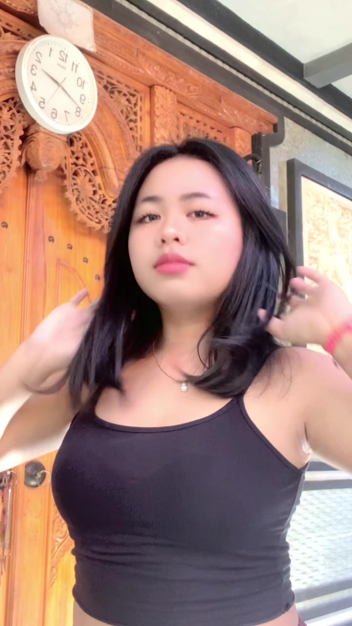 @Queen