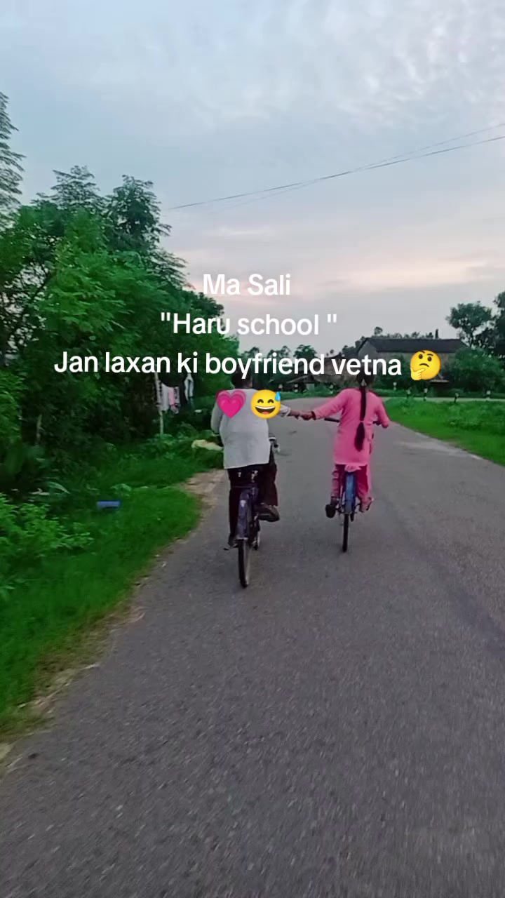@Mrs. ThaRuNi ❣️
