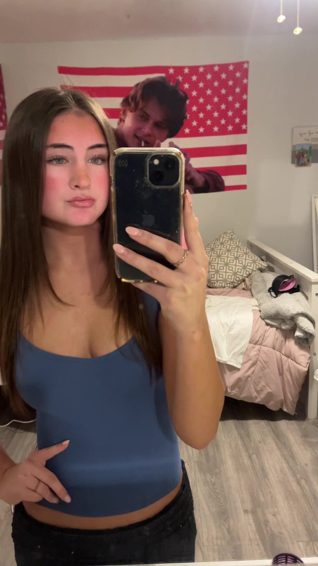 @Bella_spamms