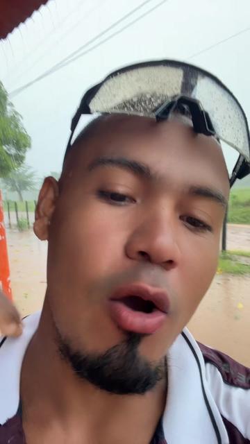 @manubi