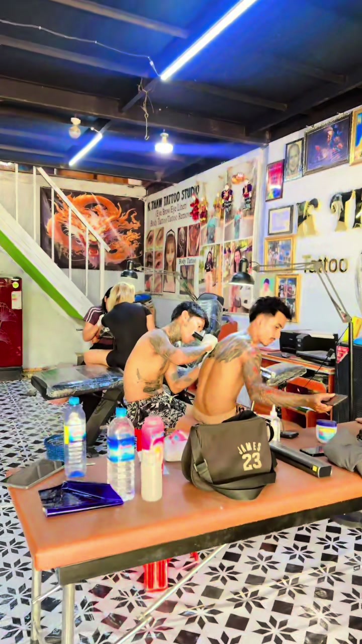 @K Thaw Tattoo Artist đŤ§âď¸