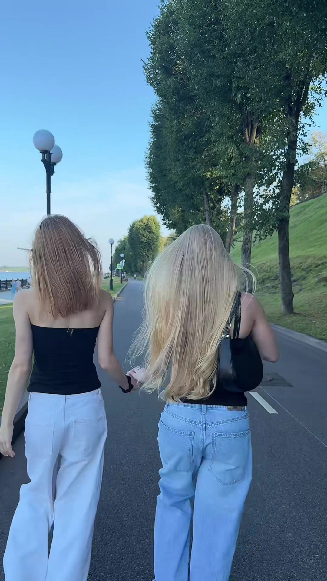 @Пиздаева