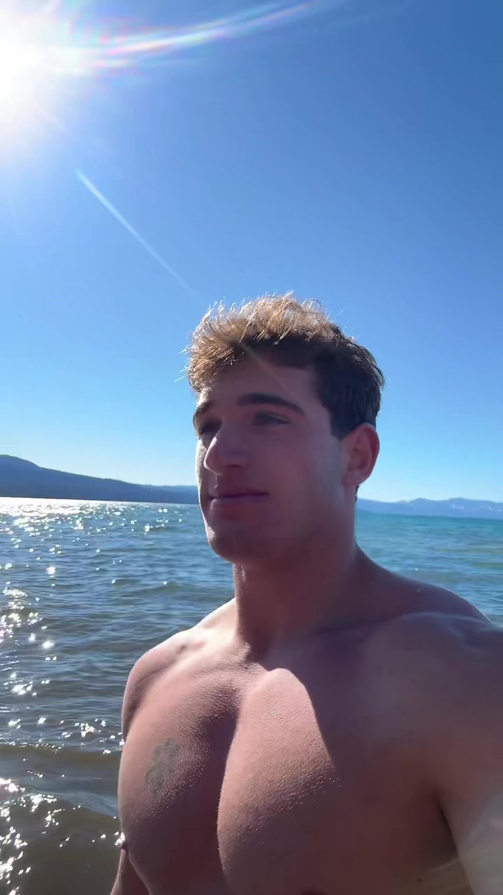 @ommy
