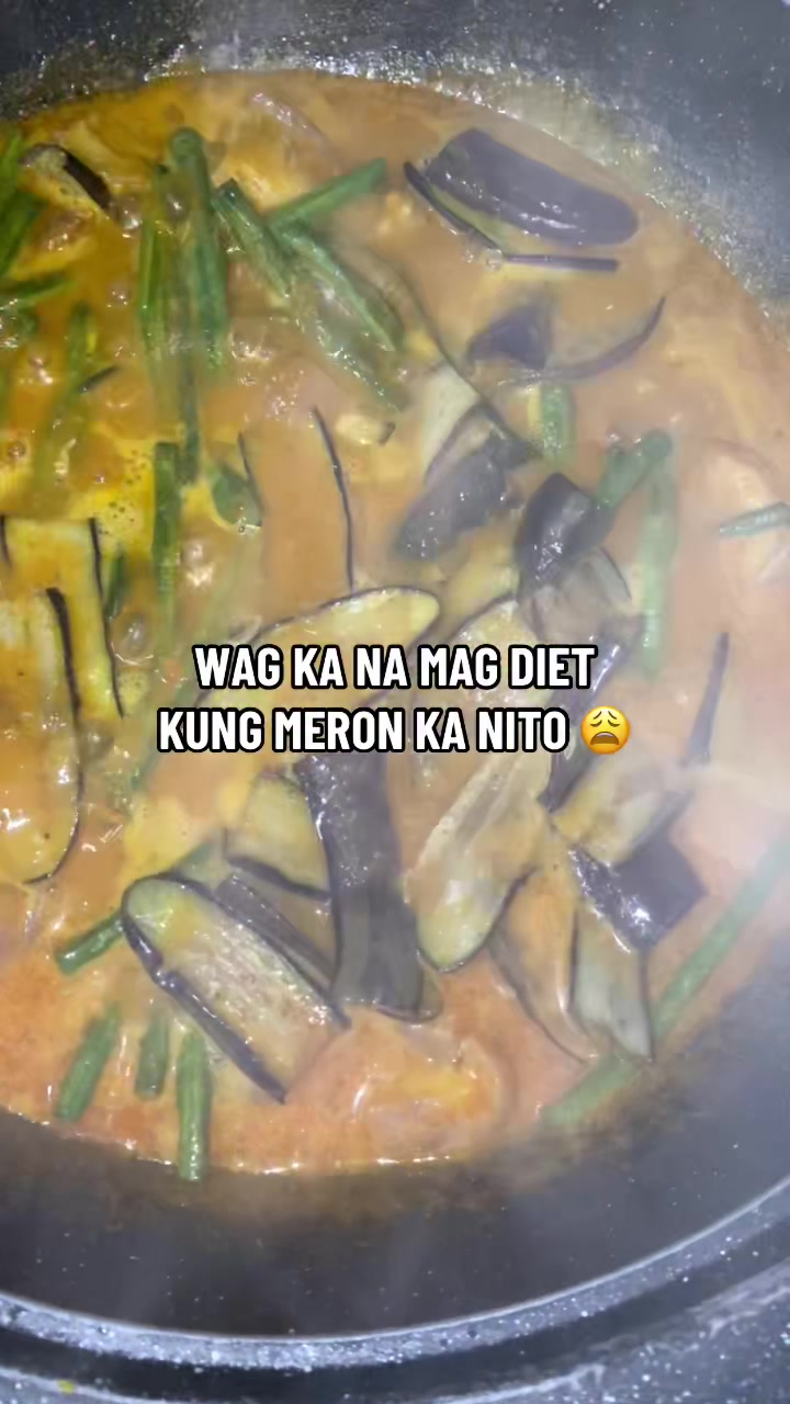 @Janille Paw ๐