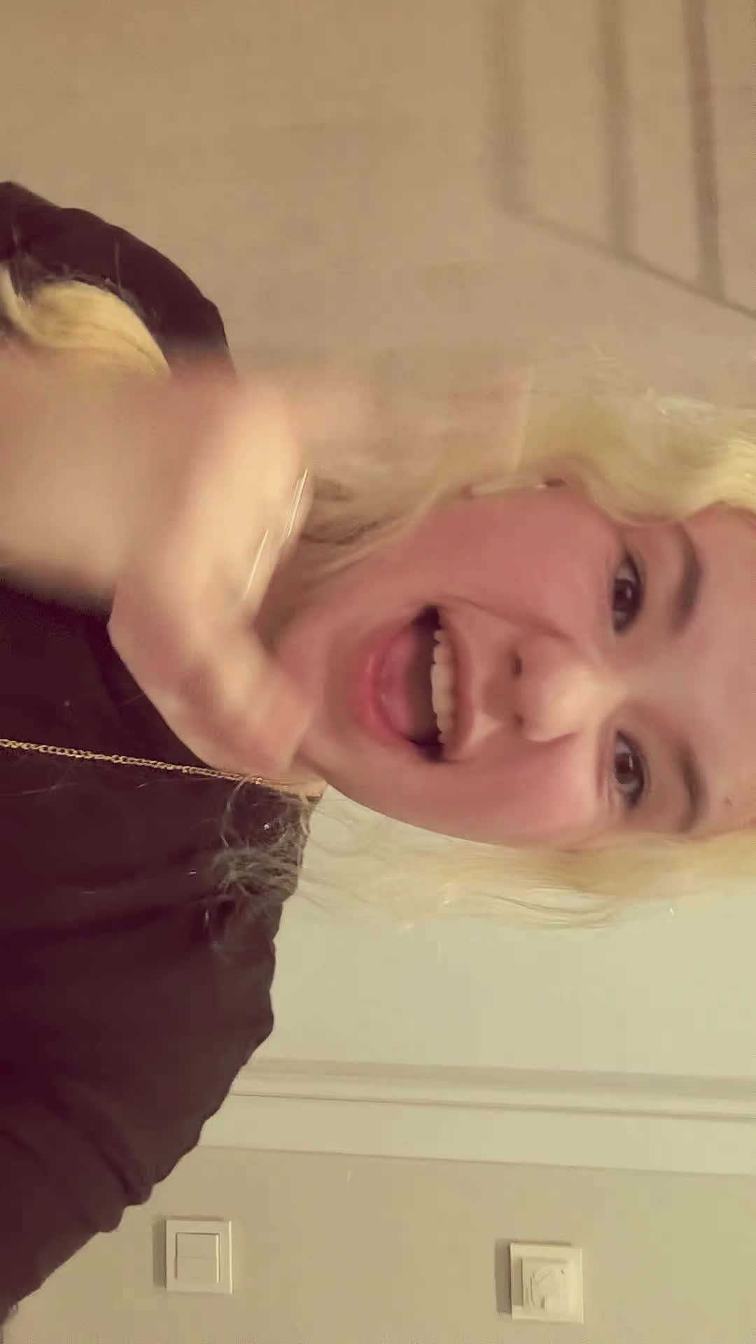 @Luizka_56<3