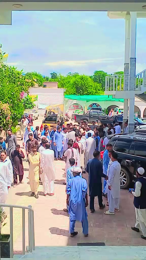 @چوہدری اخلاق احمد
