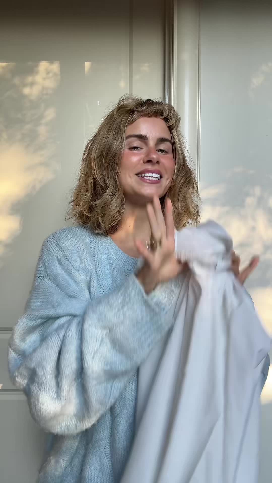 @courtneecrews